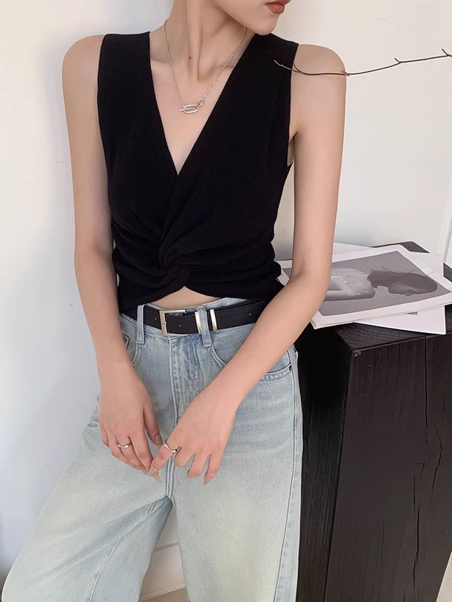 Women's Beige Sleeveless V-Neck Knitted Vest