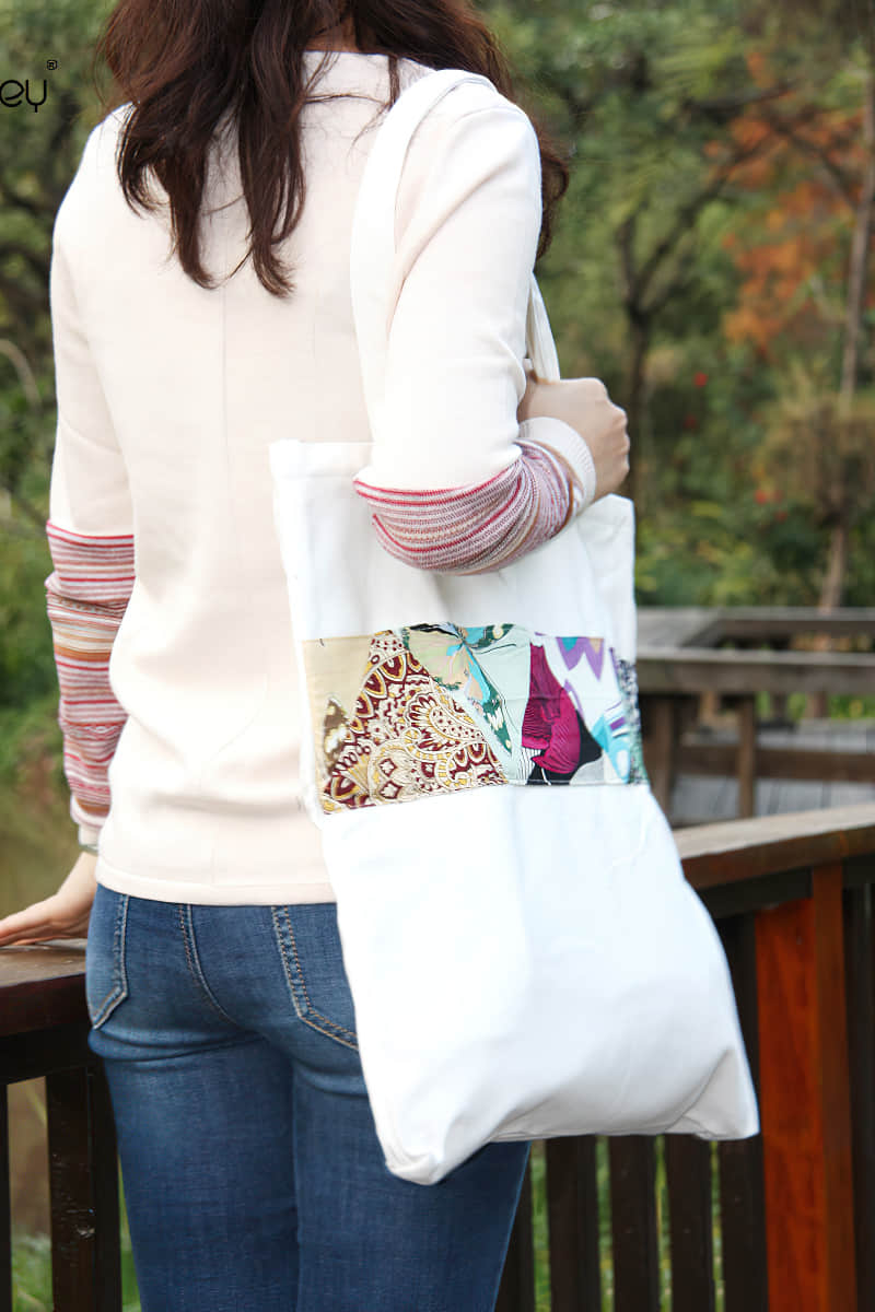 Printed patchwork canvas bag | IFAUN
