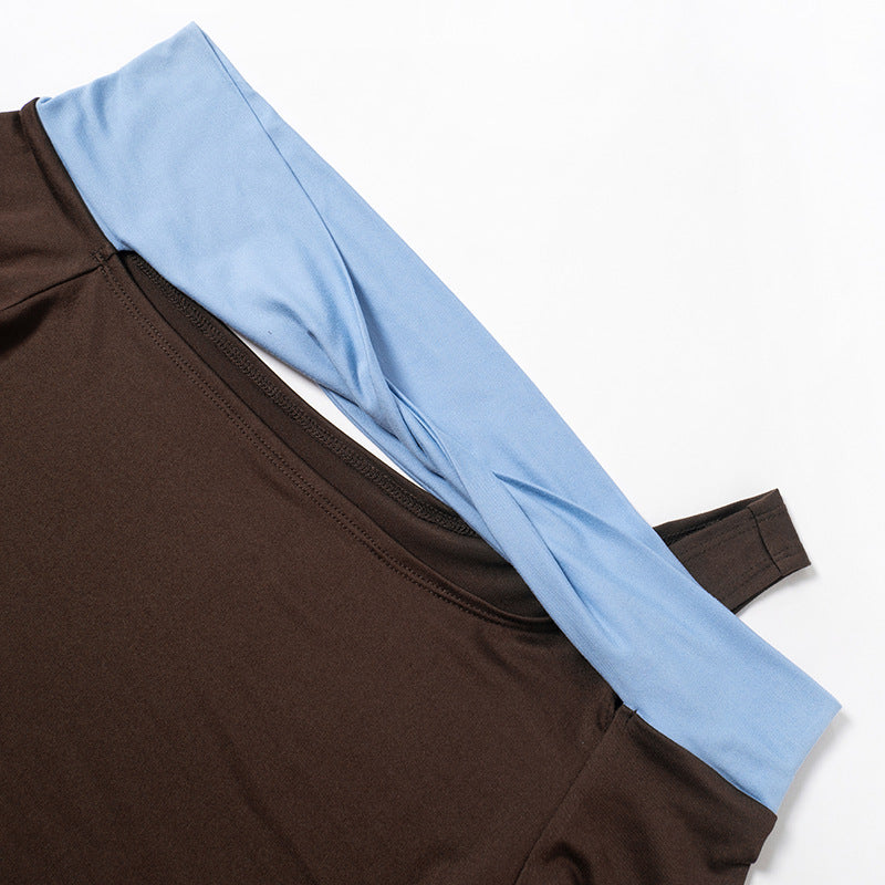 Contrast color one shoulder long sleeve T-shirt