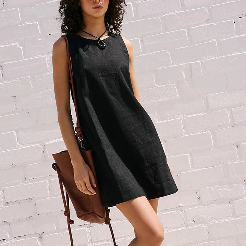 vestless backless short dress IFAUN vestless backless short dress IFAUN