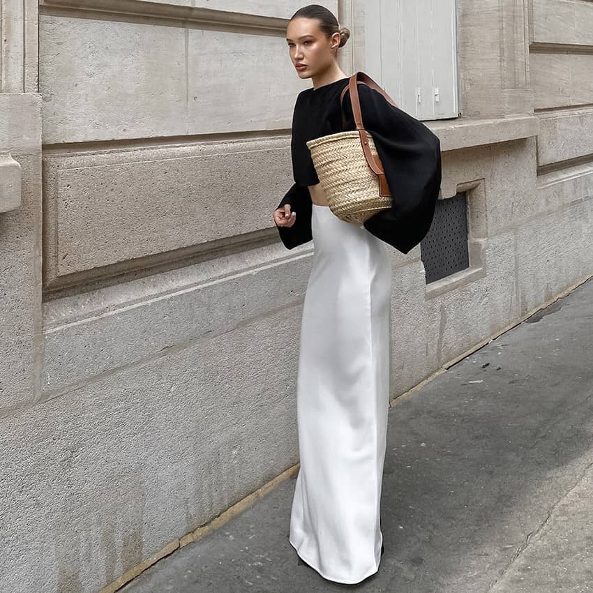 Satin slim fit fishtail skirt