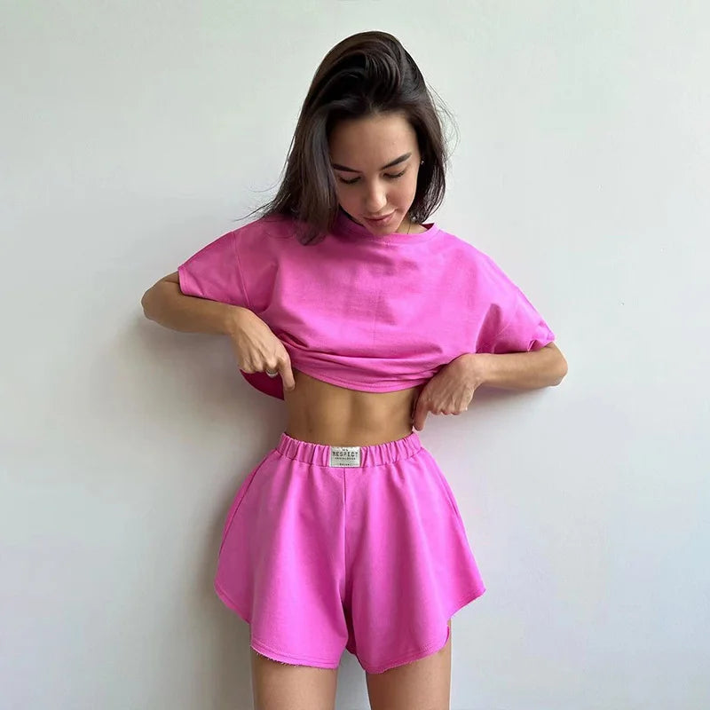 Short-sleeved T-shirt and wide-leg shorts two-piece set