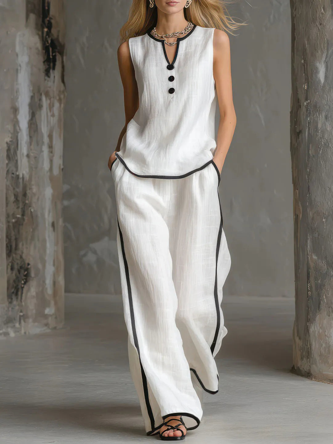 Sleeveless V-neck top wide-leg pants set