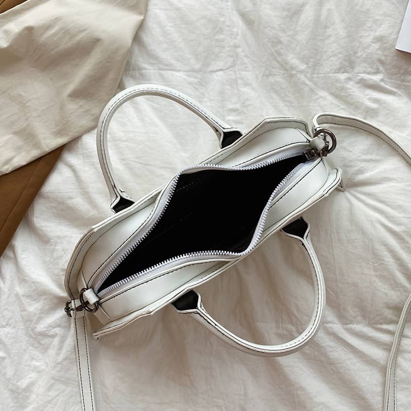 Embroidered bat pu handbag