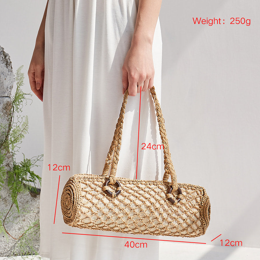 Vintage tote straw bag