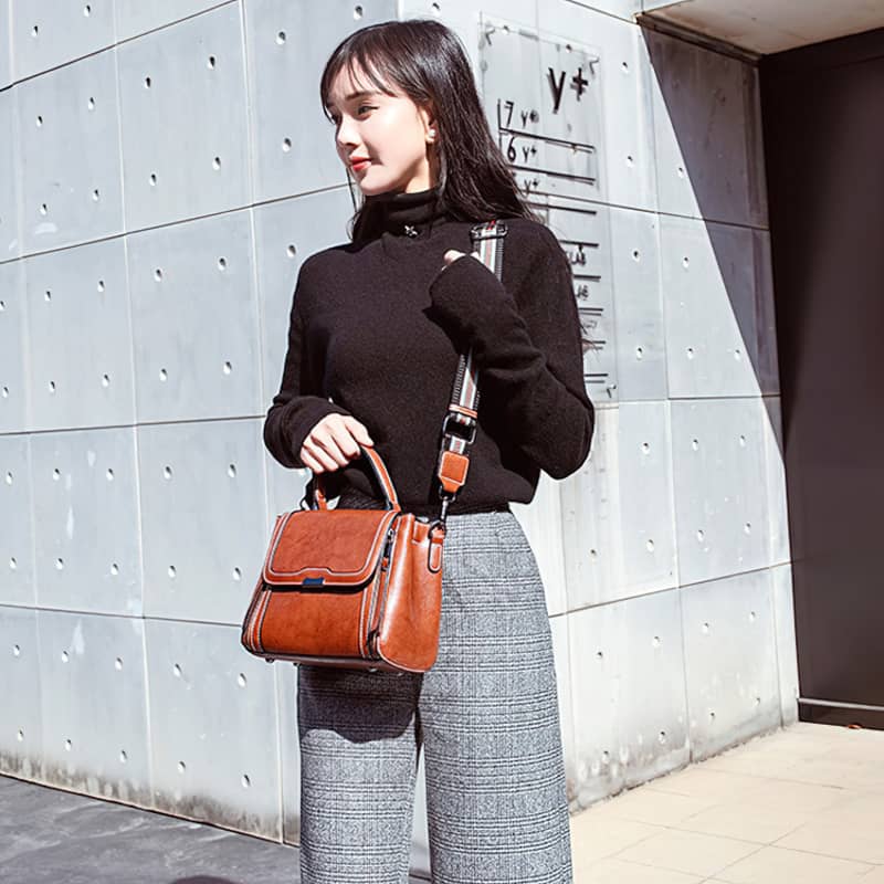 Retro style small square bag shoulder bag