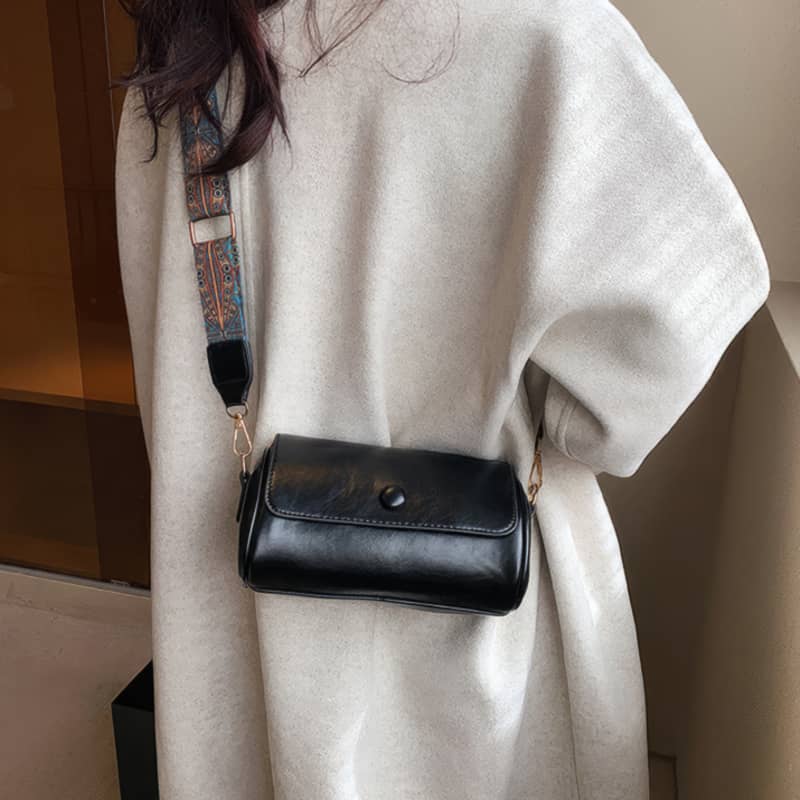 Wide strap shoulder PU bag crossbody cylinder bag