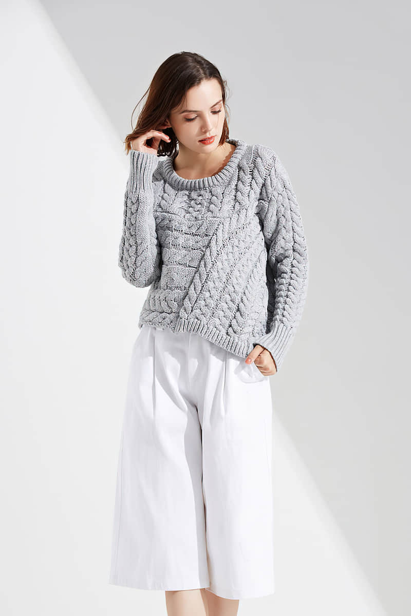 Women's twist pullover sweater  | IFAUN