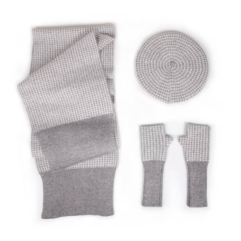 Women's plaid painter hat warm hat scarf gloves three-piece set