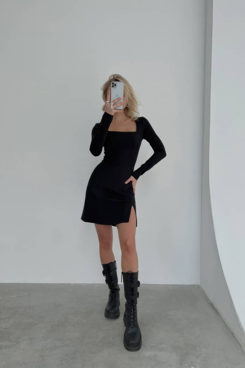 #Color_Black