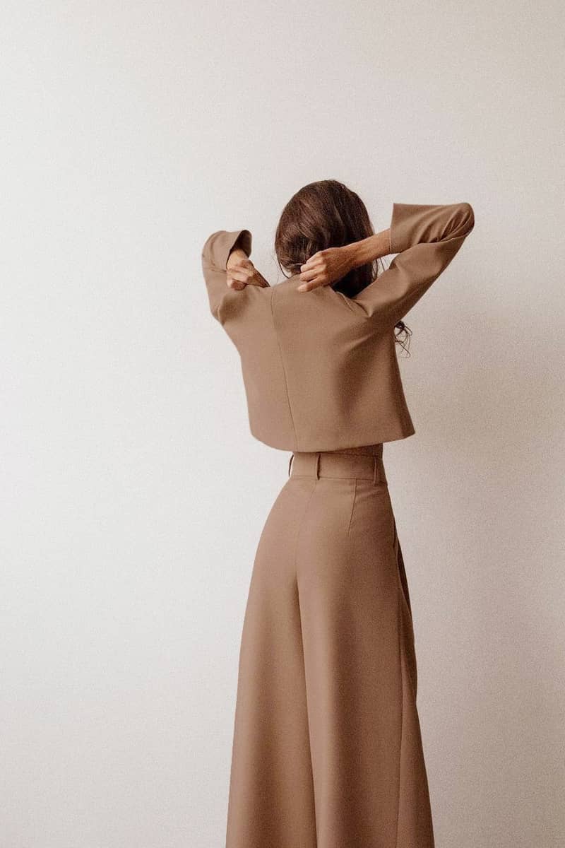 Two-piece leisure suit with round neck and wide legs Peru / L | IFAUN