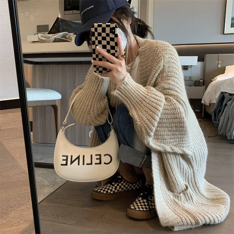 Coarse wool slouchy sweater cardigan